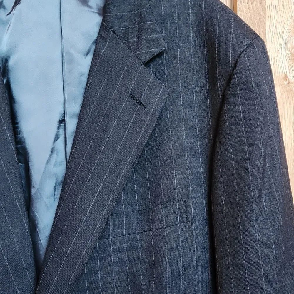 Brooks Brothers 100% Wool Sports Coat Blazer, XL- 45R, Dark Grey Pinstripe